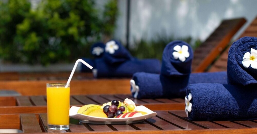 Manara Beach Resort