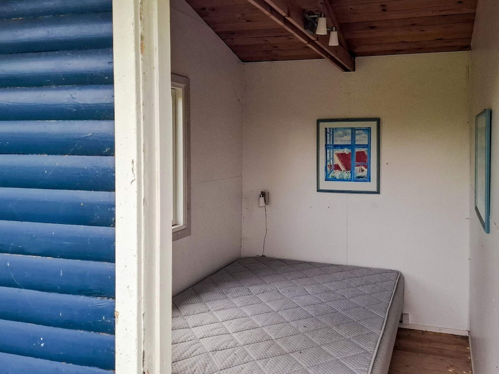 6 Person Holiday Home in Lundby