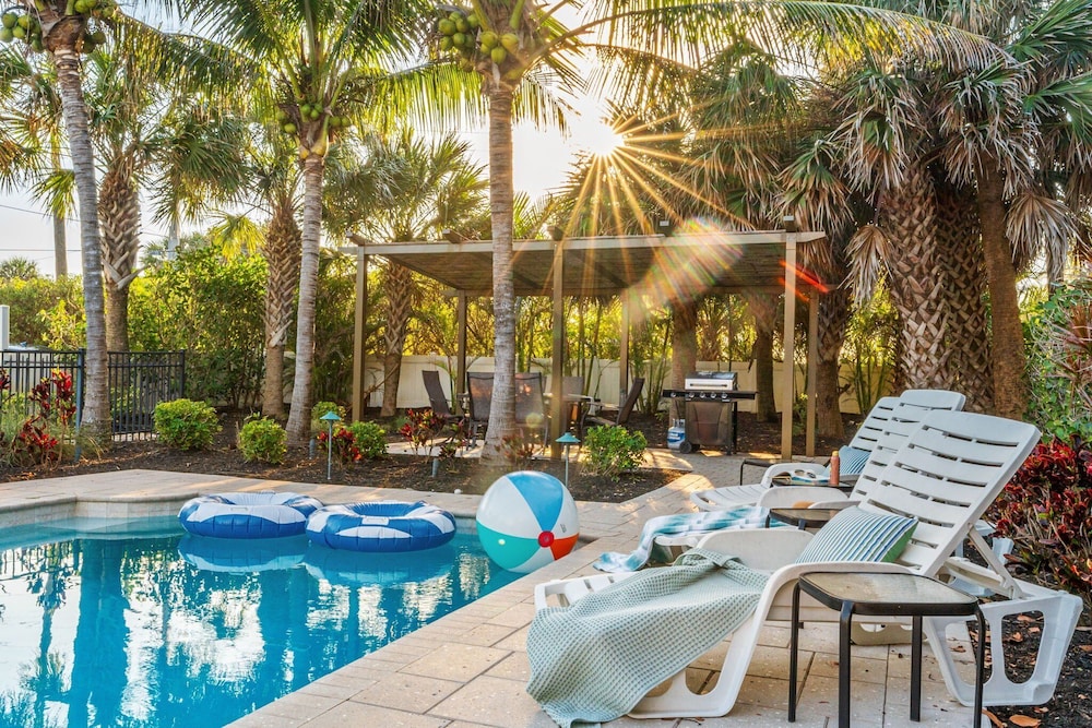 3435 S Highway A1A