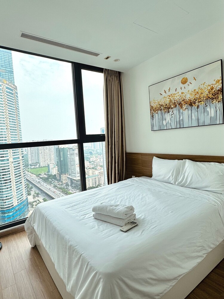 Mira Housing- Vinhome Skylake Luxury Apartment