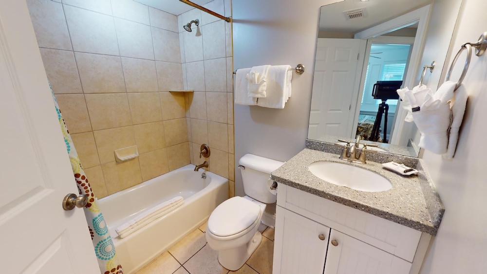 Captains Watch 2 by Tybee Vacation Rentals
