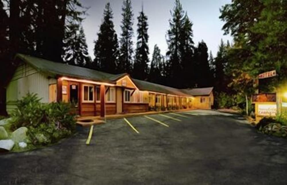 Hotel Tahoe North Shore Lodge - Image 1