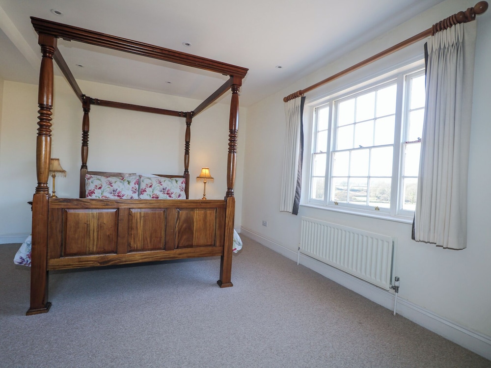 Groomes Country House