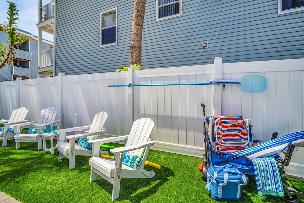 NEW Beach Envy 4BR Pool Spa Steps From Sand