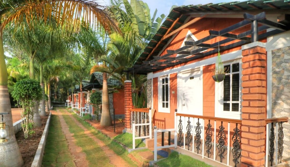 Plumeria Resort