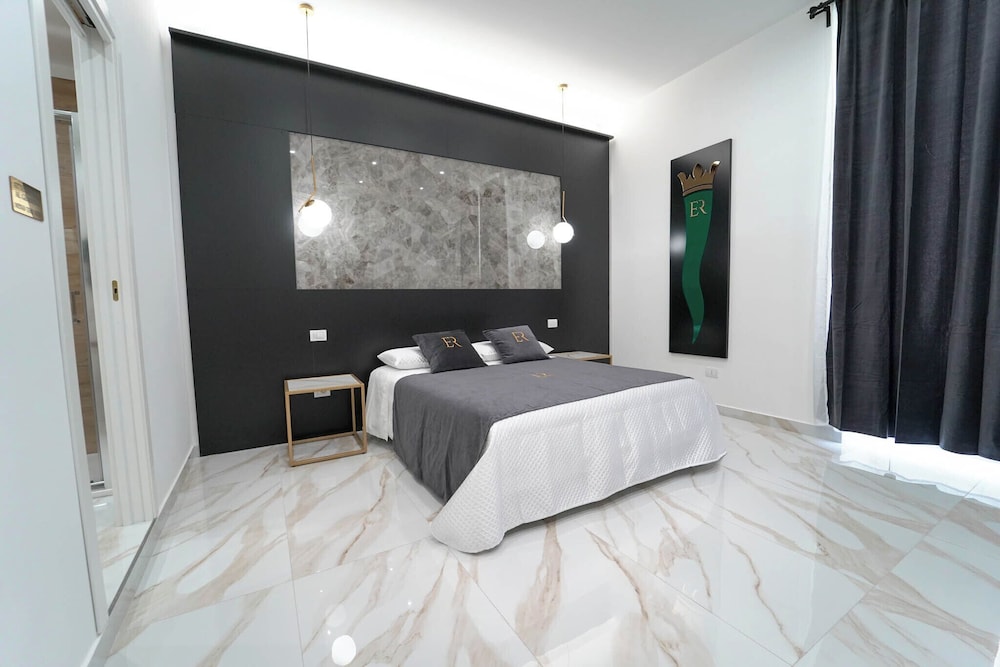 ELITE ROOMS NAPOLI