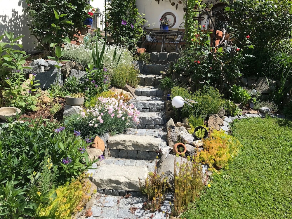 Photo 35
