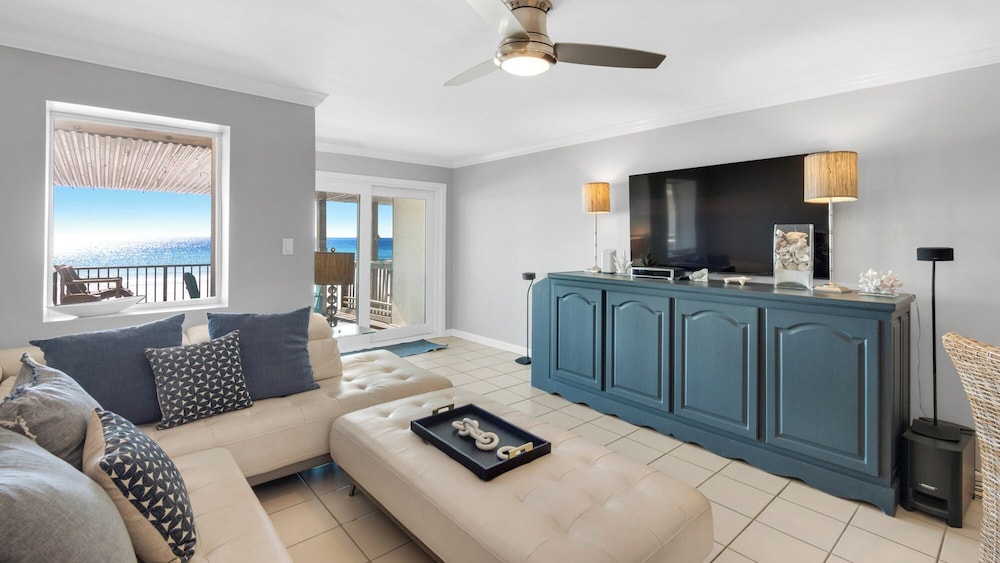 Beachfront Comfort at Costa Del Sol C1