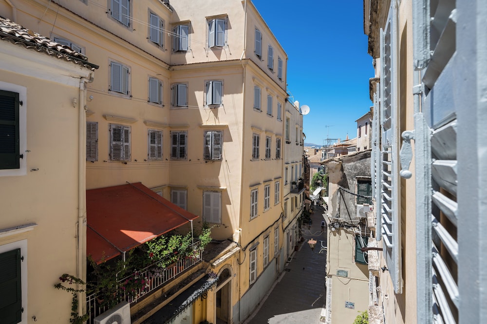 Porta Suites by Konnect, Old Corfu Town