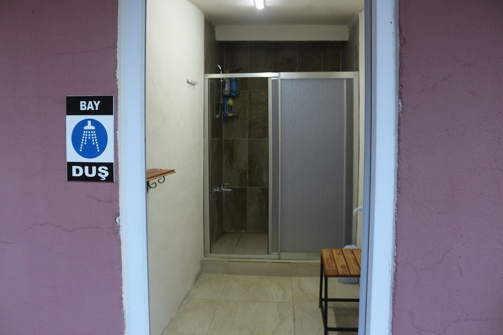 Photo 32