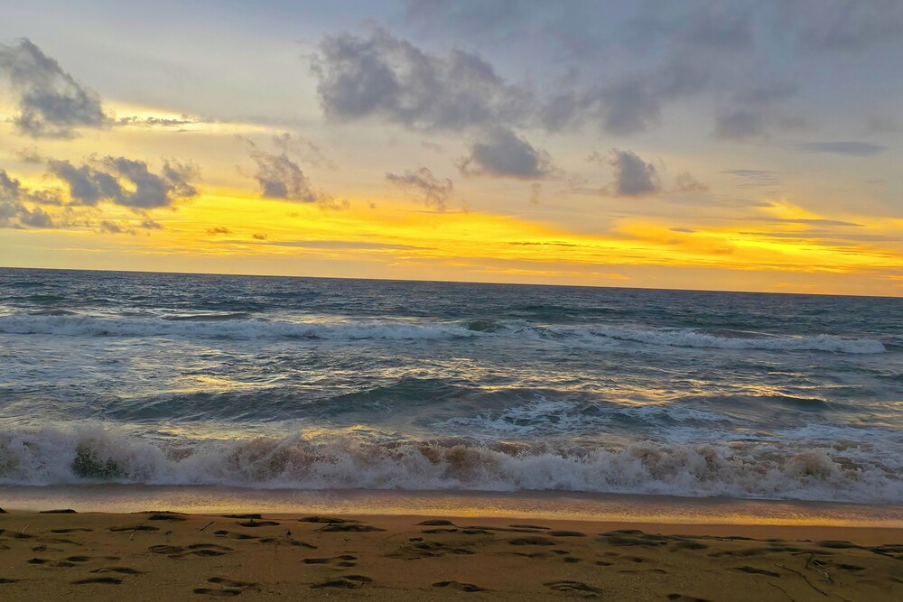 Colours Beach