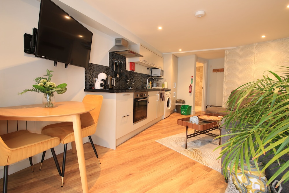 Streamside Apartments