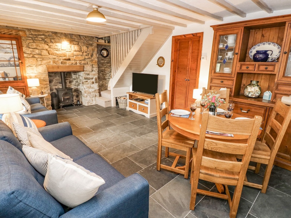 Dunnock Cottage