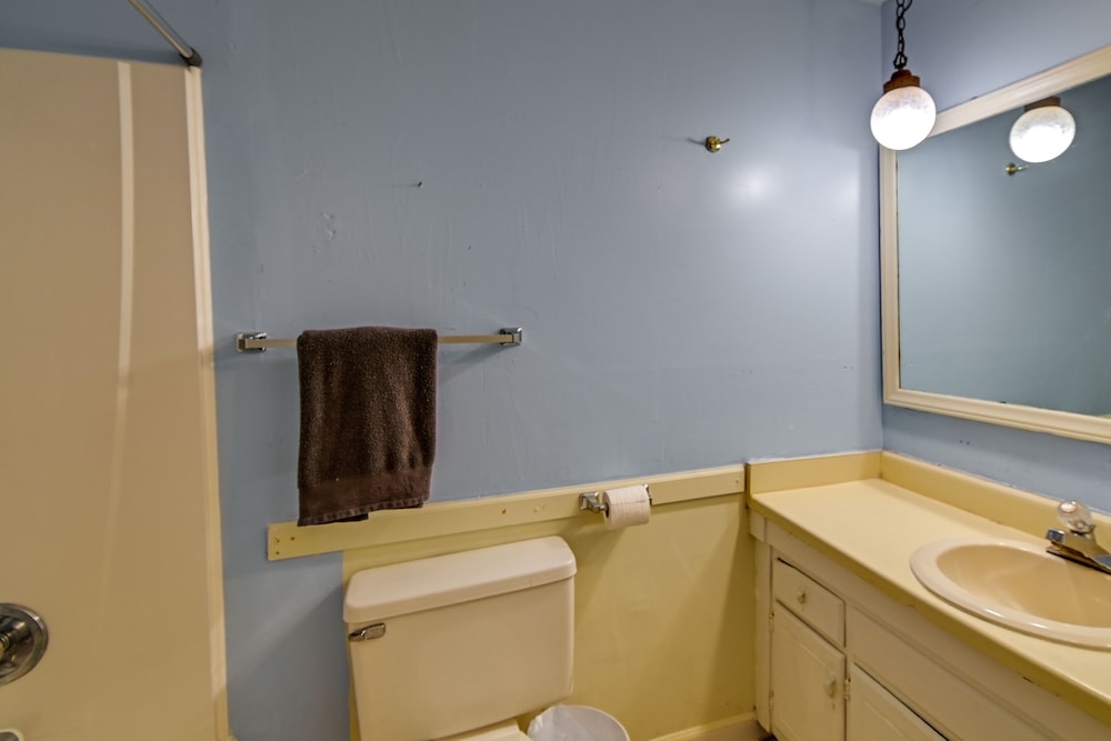 Fayetteville Vacations - Fayetteville Vacation Rental w/ Yard! - Property Image 7