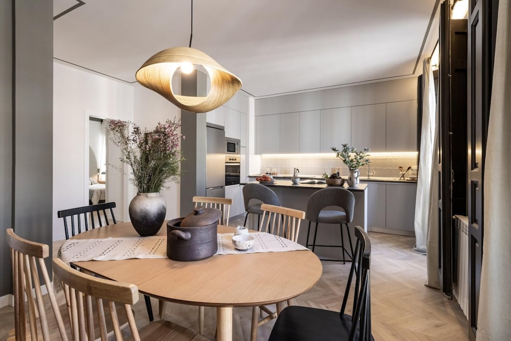 Dilar - 3 Bedrooms and Office in Trafalgar