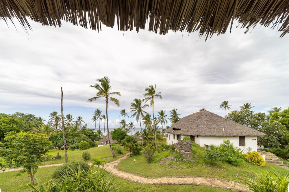 HillPark Amare Resort