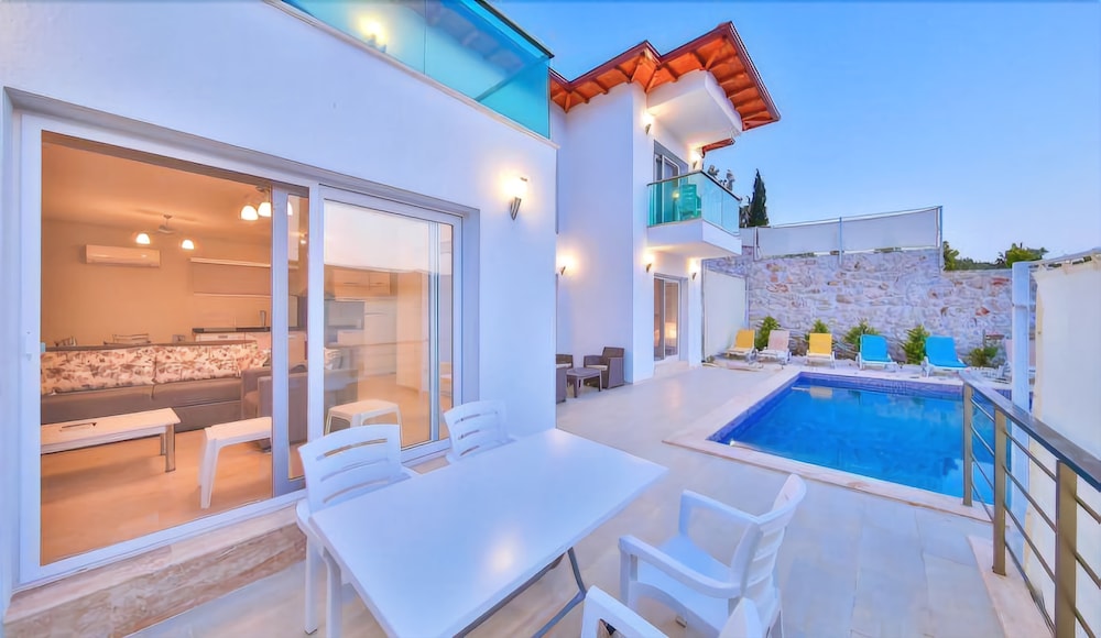 Kas 3 Bedrooms Villa With Private Pool