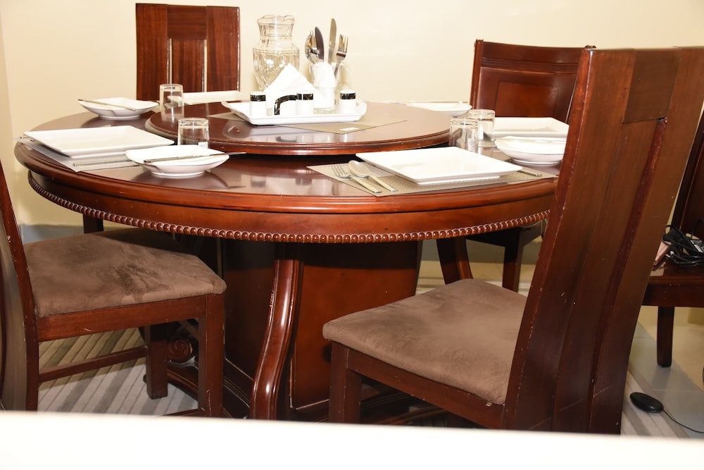 axis guest house