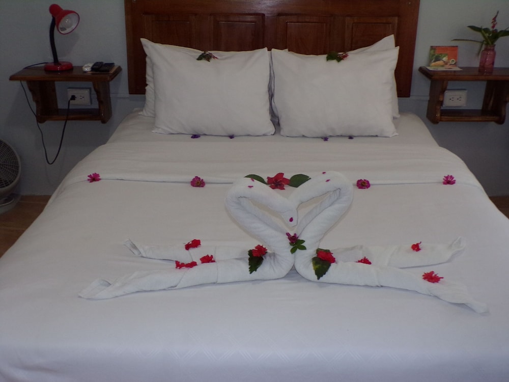 Mycasa's Bed and Breakfast