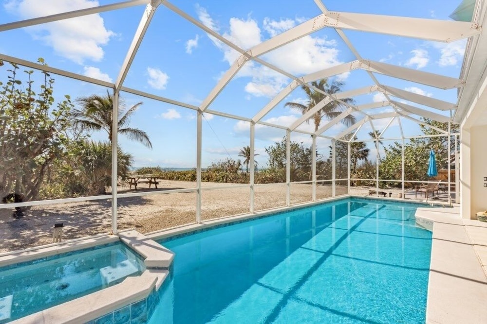 Waters Edge 3 Bedroom Home
