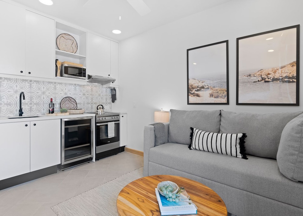 Stunning 3-BD Beachside Home with Small Pool