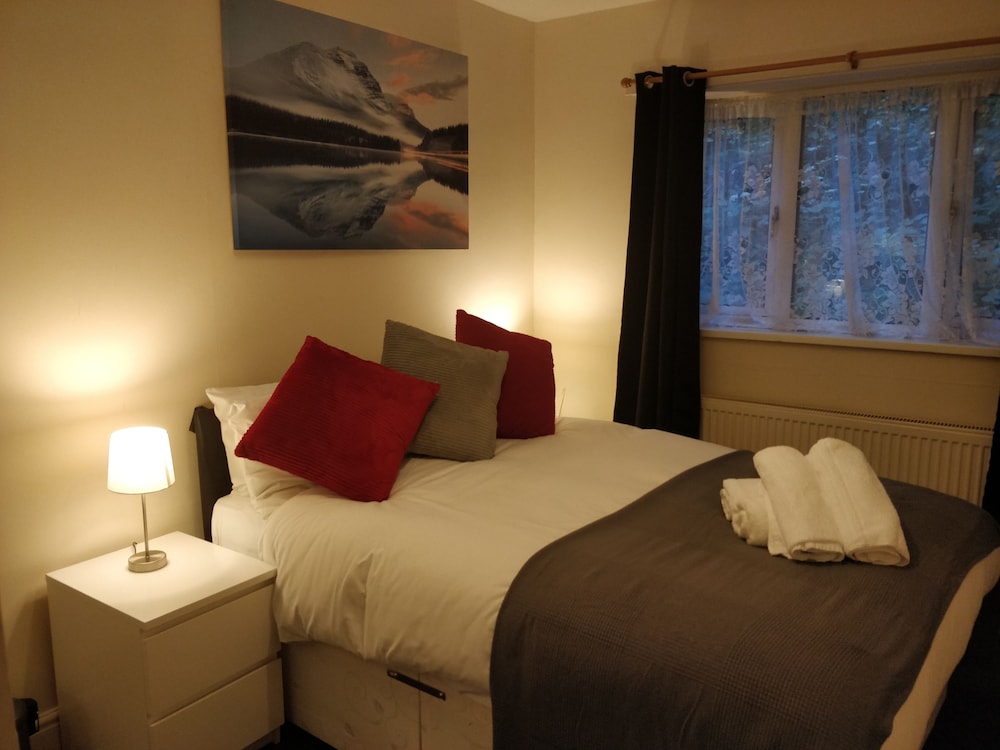 Ashburnham Apartment