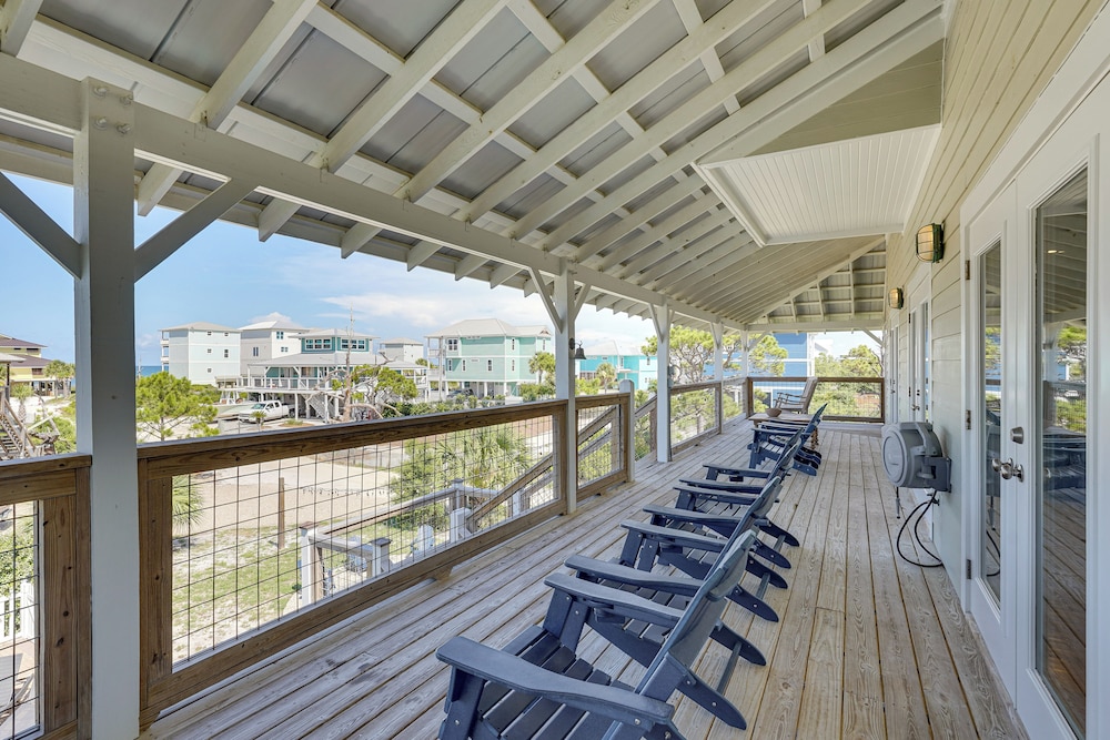 Walk to Ocean: Beach House w/ Pool in Port St Joe!