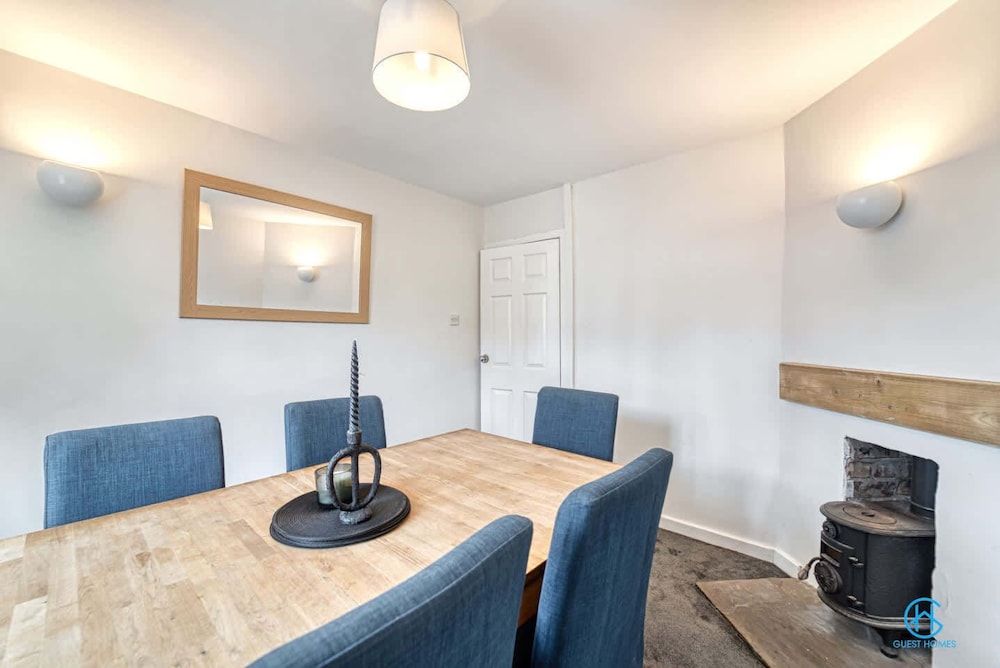 Host Stay Birches Barn