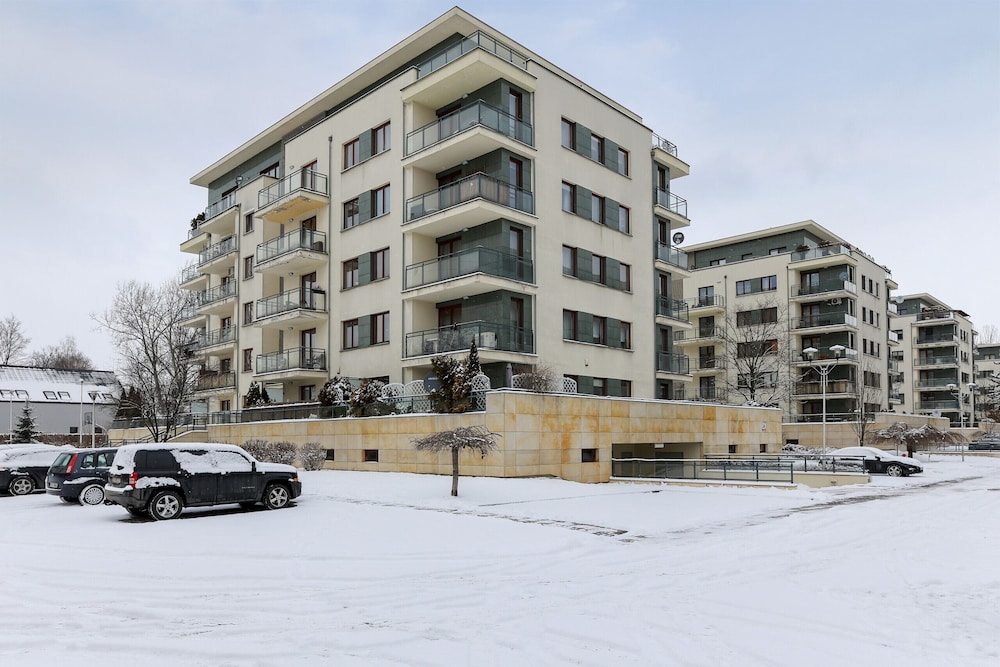 Apartment Cracow Pilotow by Renters view 3
