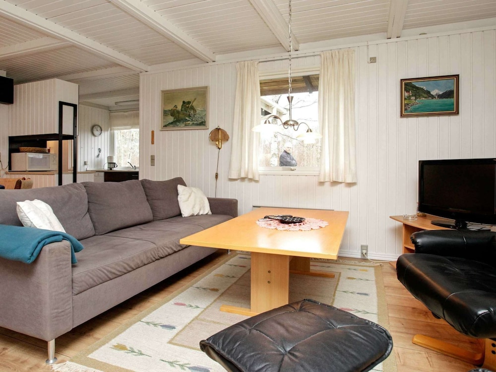6 Person Holiday Home in Laeso-by Traum view 4