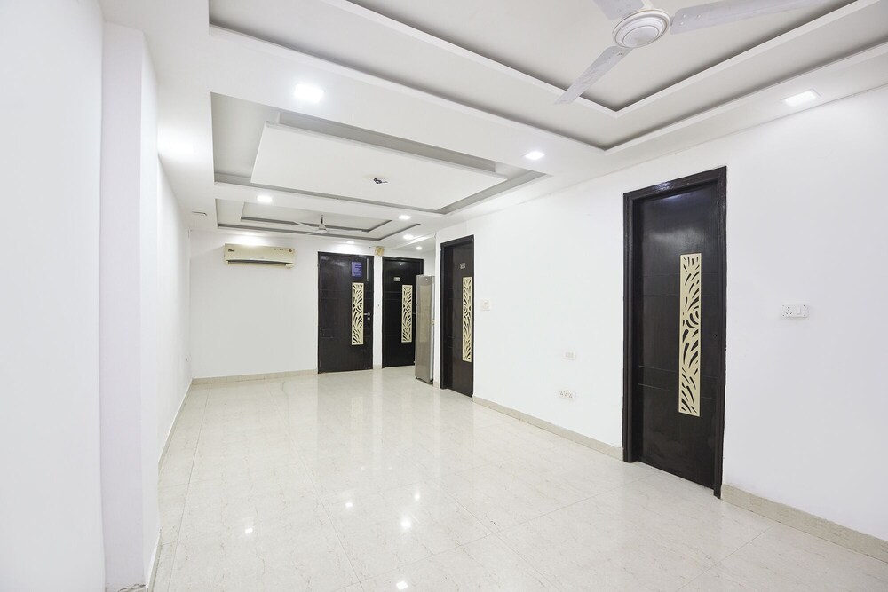 Fabhotel Celebration Home