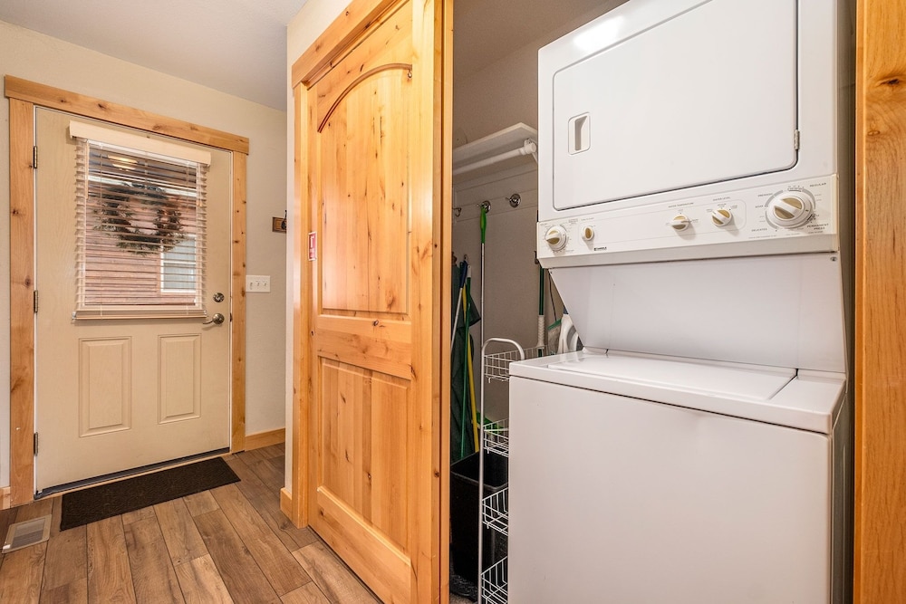 Solitude Condos - Estes Park CO