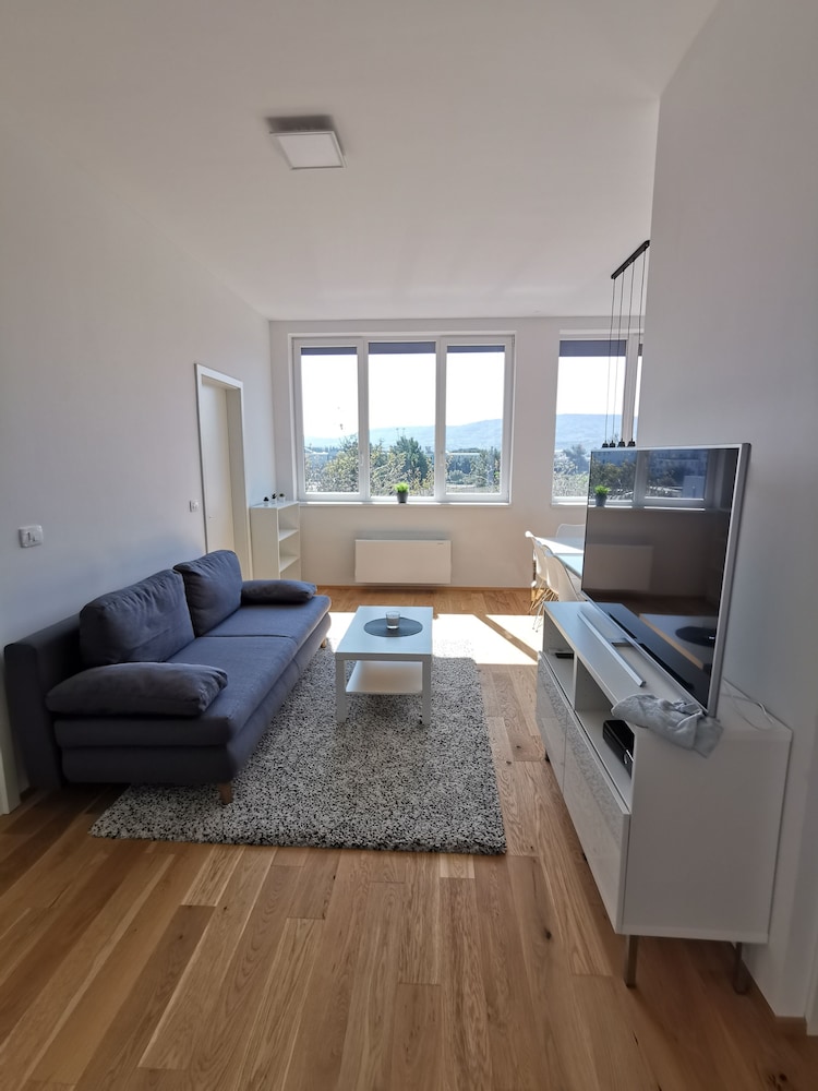 Apartments Egis Koper