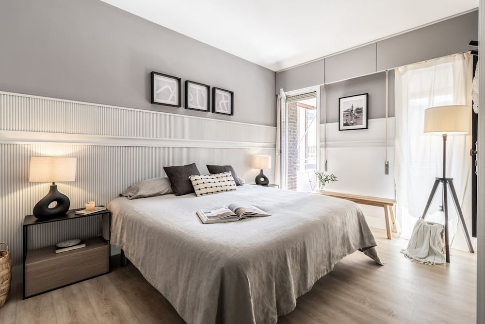Villa - 2 Bedrooms and 2 Balcony in Castilla
