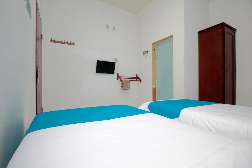 Serena Anggrek Hotel