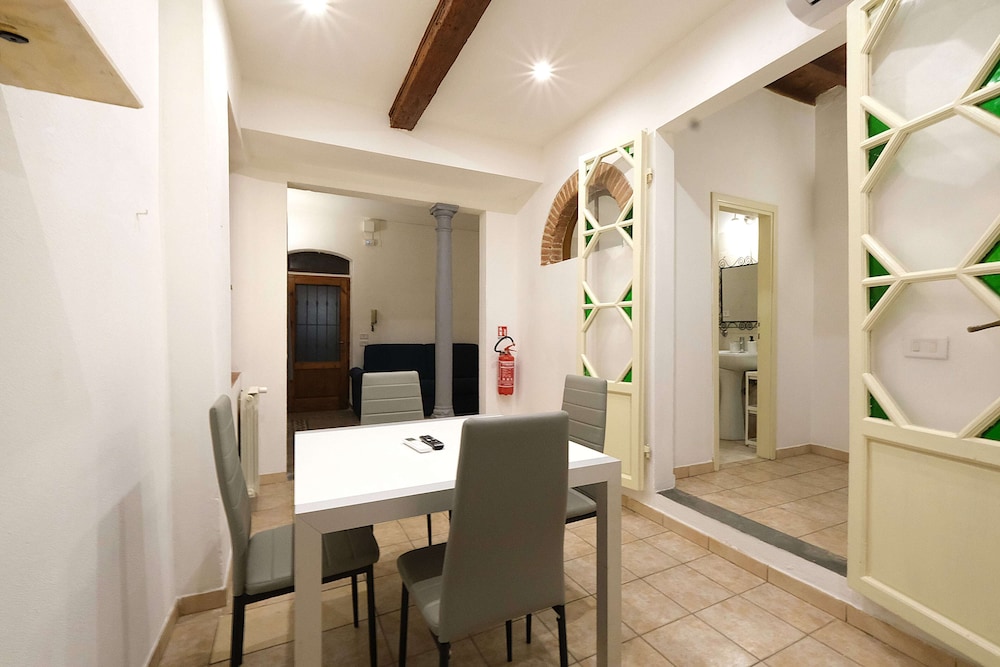 Wine Apartments Florence Sagrantino