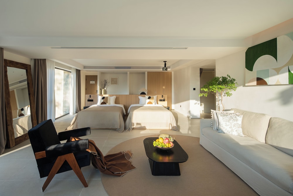 Miyue Shenzhen Tianlu Secret Wild Wizard Holiday Hotel