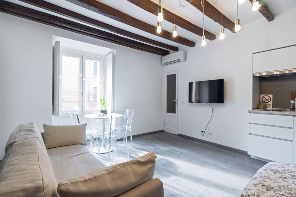 Milano Apartments Vigevano 45