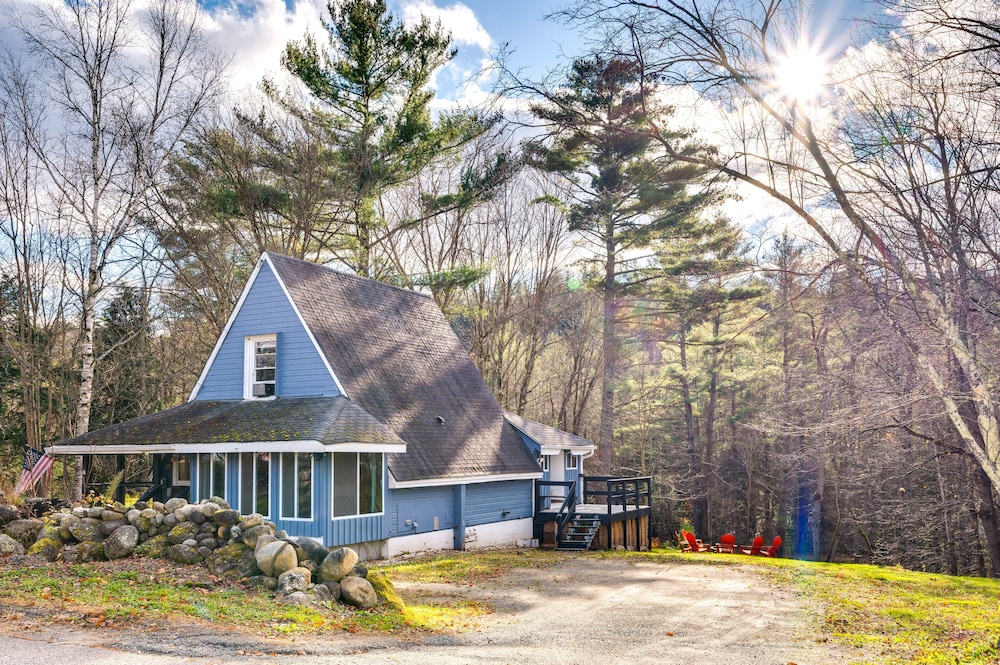 Cozy Bethlehem Family Cabin Near Skiing & Hiking!