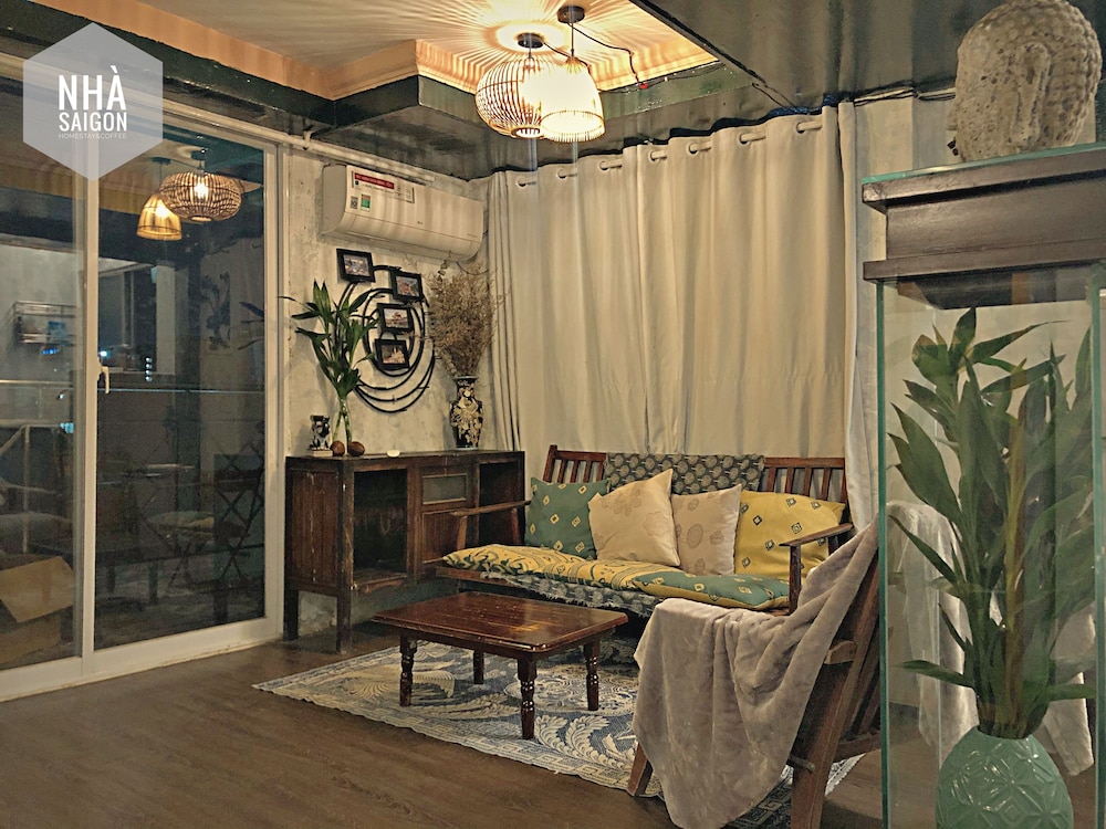 Nha Saigon