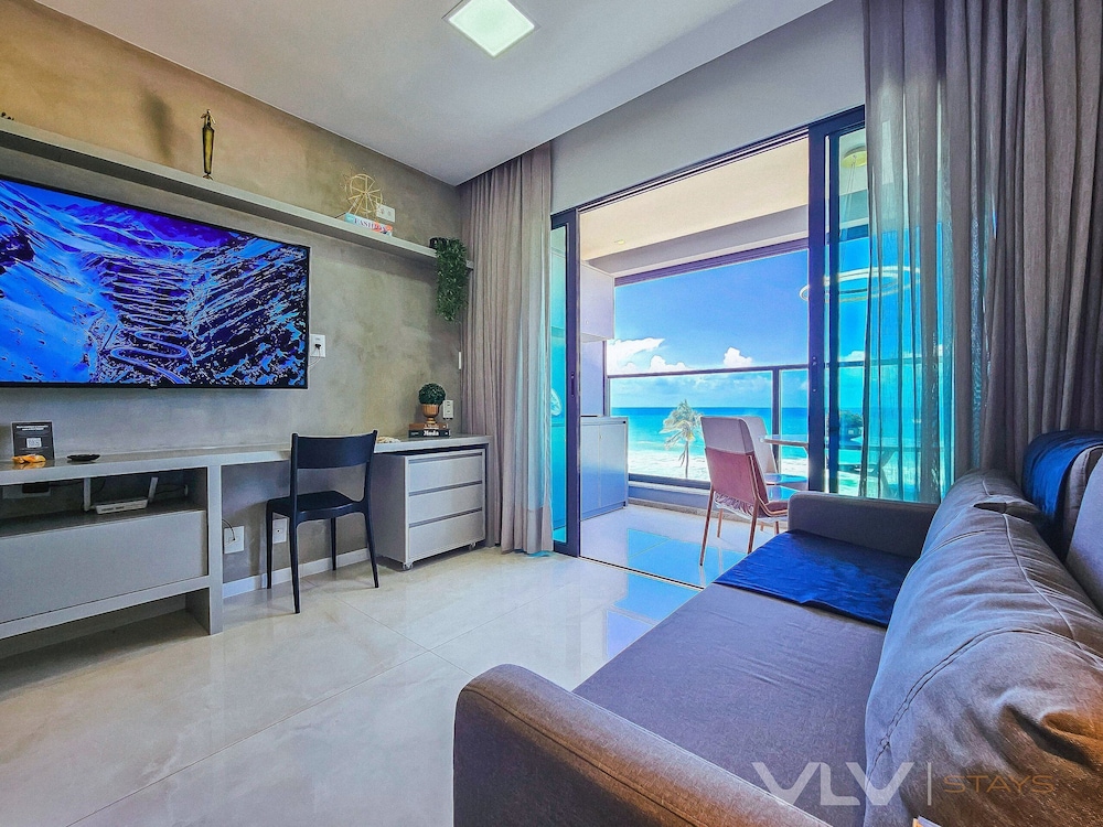 Art Studio by VLV Stays