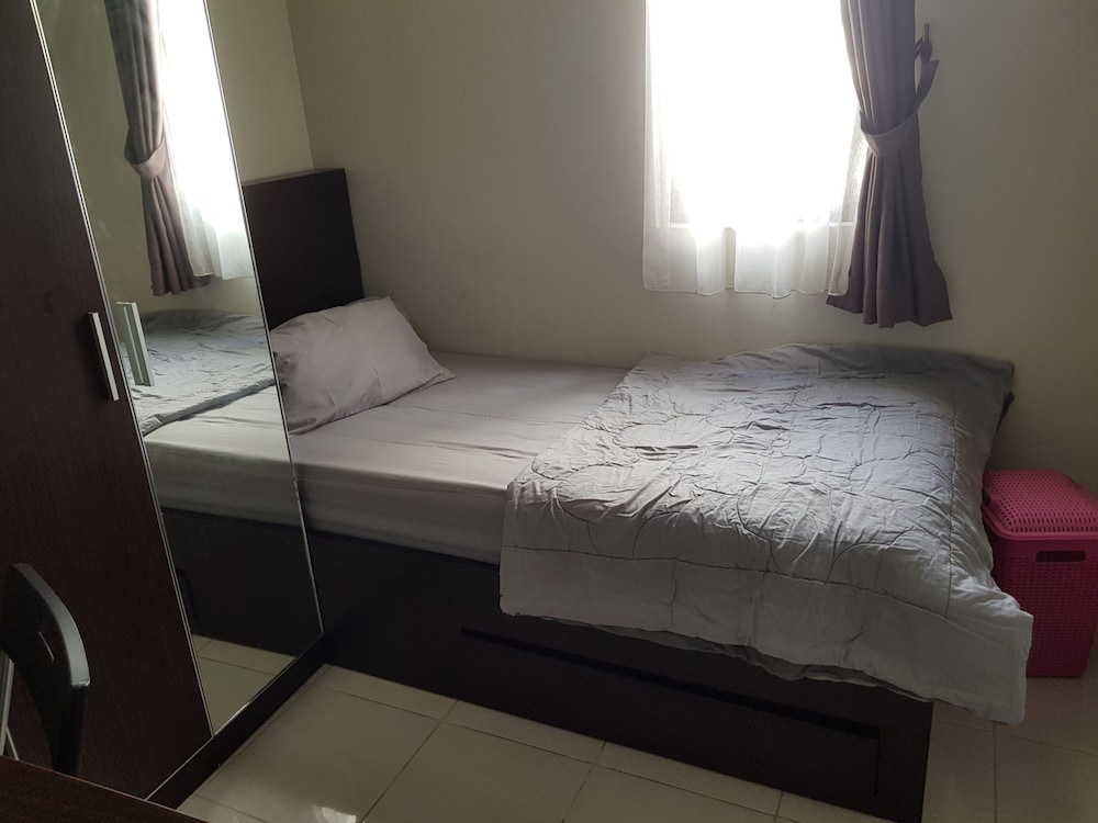 Aloha Guest House 2 view 2