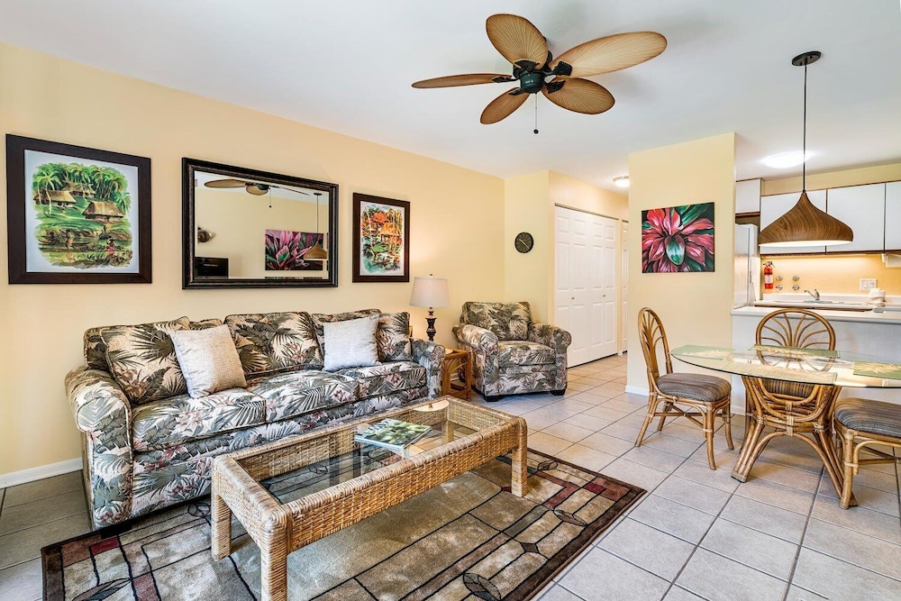 Desirable Ground Floor Unit - AC & Wifi - Concierge Included- Vrkcv