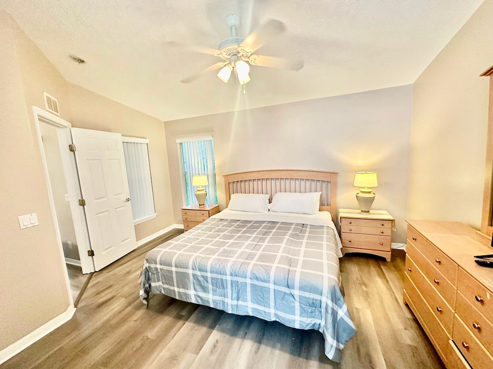 Grand Palms 3BR Condo Apartment Near Disney Parks view 3