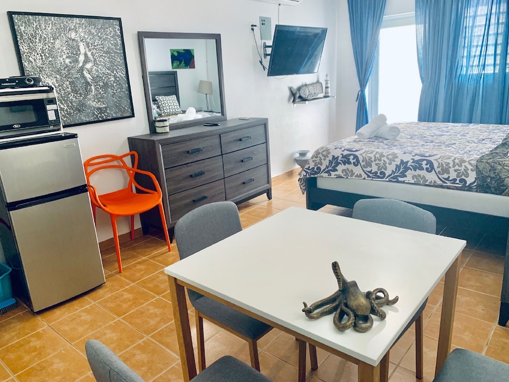 Discovery Inn Suites at 681 Ocean Drive
