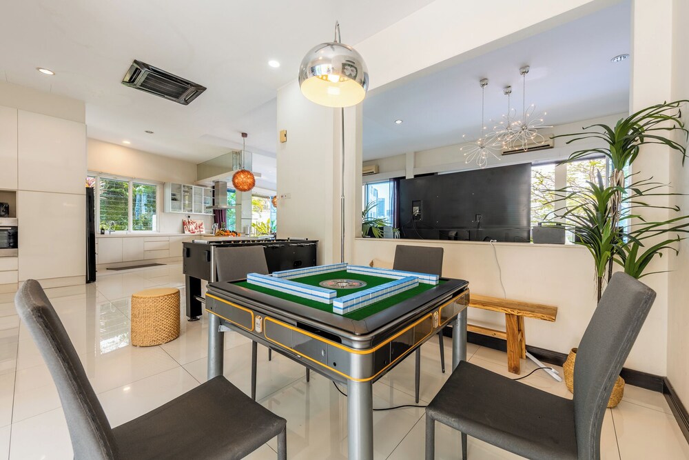 38Pax Flame of the Forest Retreat Villa KL by Verano