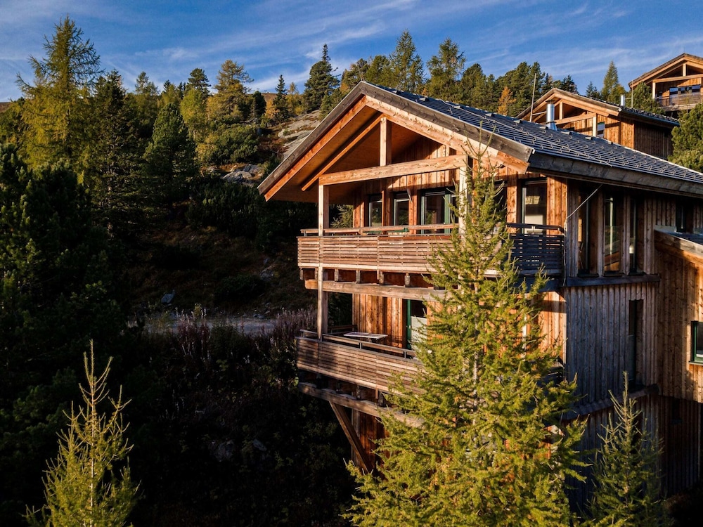 Modern Chalet With Infrared Sauna