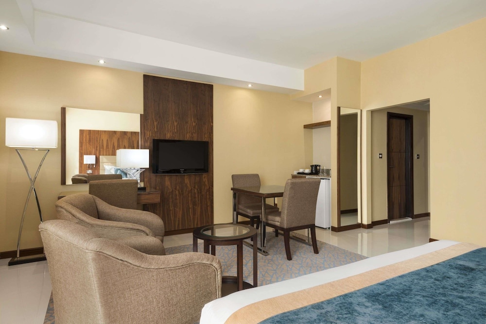 Abu Dhabi Vacations - Howard Johnson by Wyndham Abu Dhabi - Property Image 19
