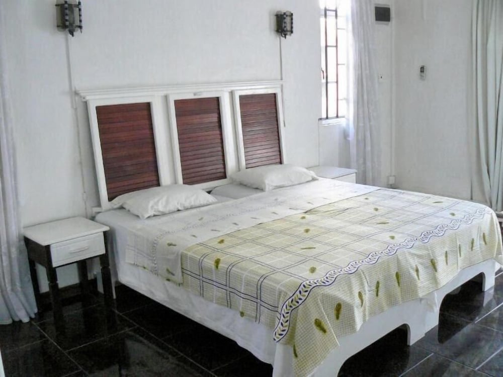 Apartments la Colombe - Studio Apartment view 3