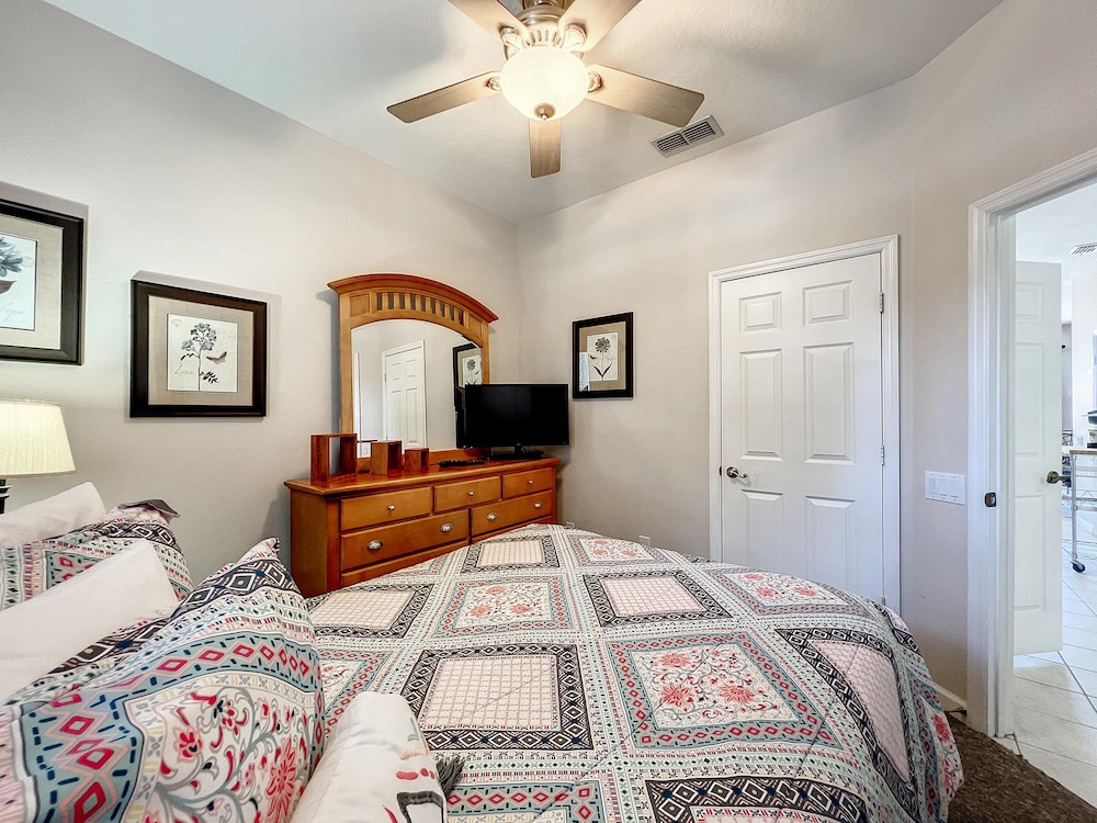 Krista s Tropical Escape Resort Stay Near Disney